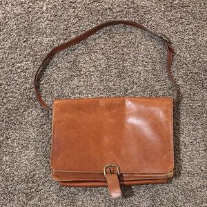 Classic Brown Leather Messenger Bag